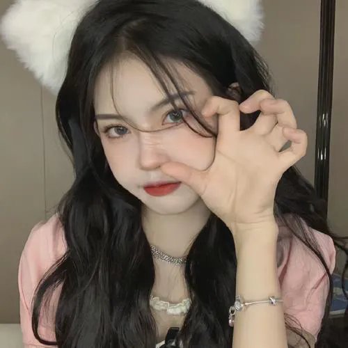 深夜中的企鹅